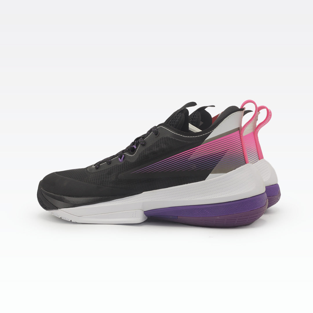 Basketball shoes	Black/Lakers Purple